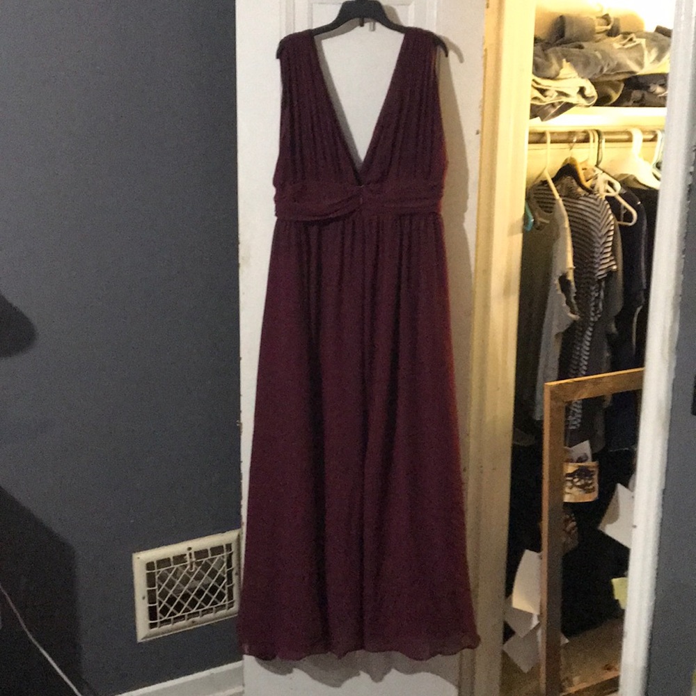 Prom dress - Picture 2 of 4